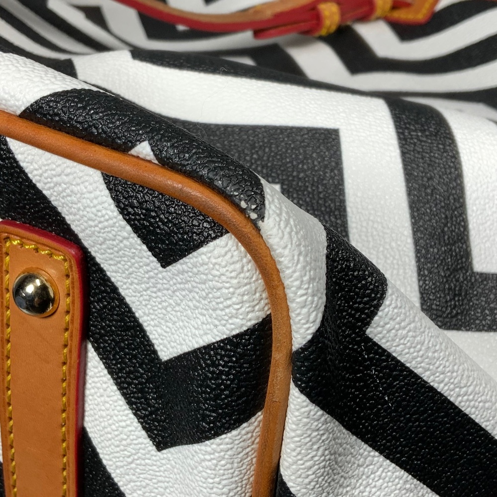 Dooney & Bourke Large Black and White Chevron Tote - Picture 12 of 16